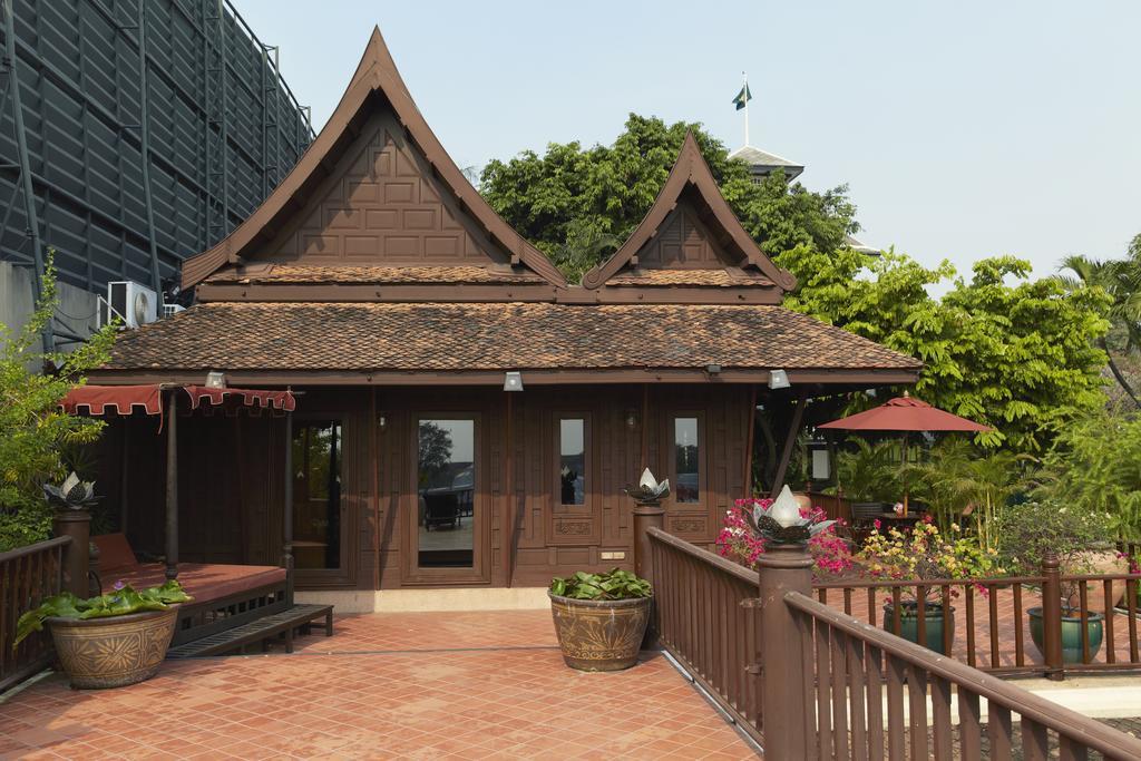Chakrabongse Villas Банкок Екстериор снимка